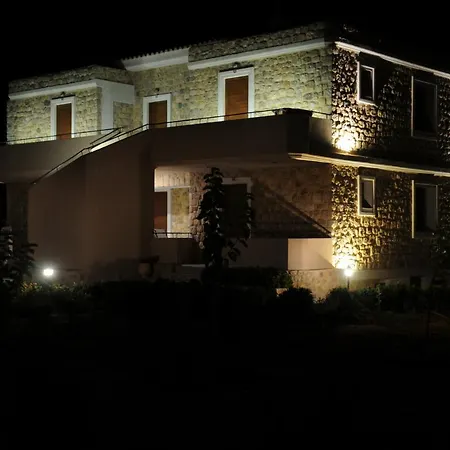 Castro Hotel 3*