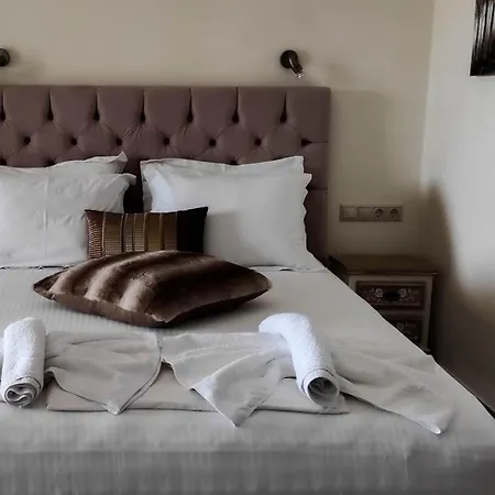 Castro 3* Élaphonèse