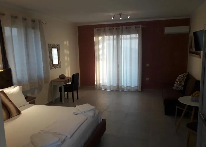 Castro 3*